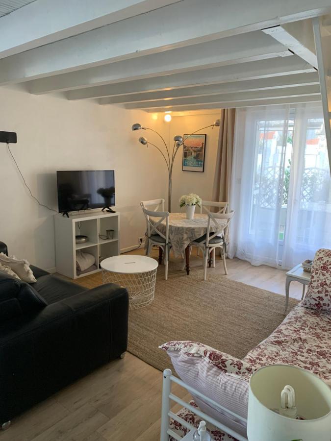 Petite Maison Cosy Avec Exterieur Marsilia Exterior foto